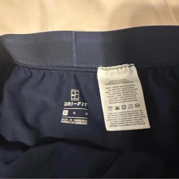 Nike Tennis skirt - Picture 3 of 4